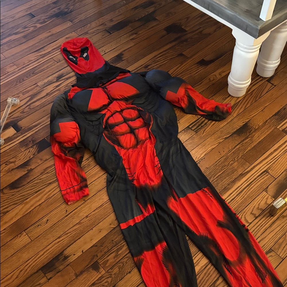 Deadpool Costume